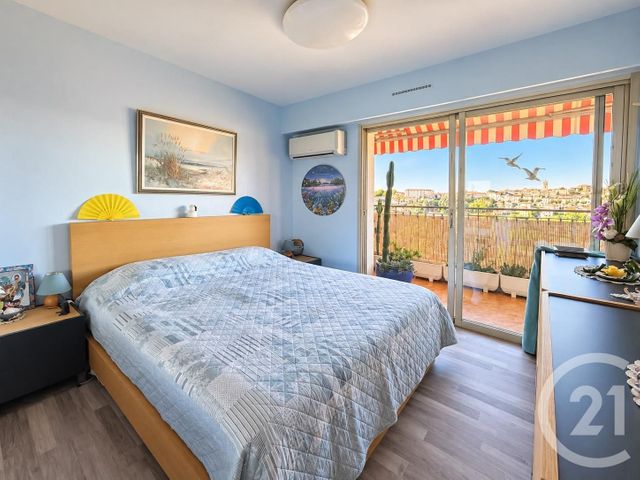 Appartement à vendre - 2 pièces - 59.78 m2 - VENCE - 06 - PROVENCE-ALPES-COTE-D-AZUR - Century 21 Mas D'Azur