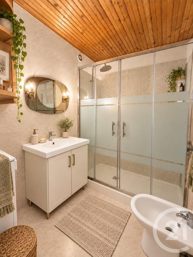 Appartement F5 à vendre - 5 pièces - 95.55 m2 - CARROS - 06 - PROVENCE-ALPES-COTE-D-AZUR - Century 21 Mas D'Azur