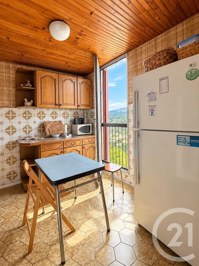 Appartement F5 à vendre - 5 pièces - 95.55 m2 - CARROS - 06 - PROVENCE-ALPES-COTE-D-AZUR - Century 21 Mas D'Azur