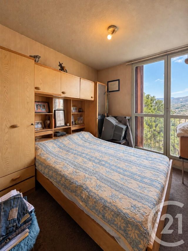 Appartement F5 à vendre - 5 pièces - 95.55 m2 - CARROS - 06 - PROVENCE-ALPES-COTE-D-AZUR - Century 21 Mas D'Azur