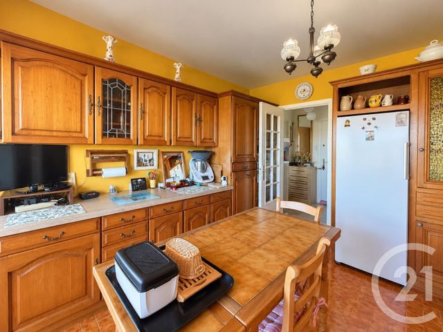 Appartement à vendre - 2 pièces - 59.78 m2 - VENCE - 06 - PROVENCE-ALPES-COTE-D-AZUR - Century 21 Mas D'Azur