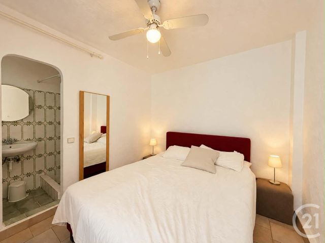 Appartement à vendre - 2 pièces - 49.1 m2 - VENCE - 06 - PROVENCE-ALPES-COTE-D-AZUR - Century 21 Mas D'Azur