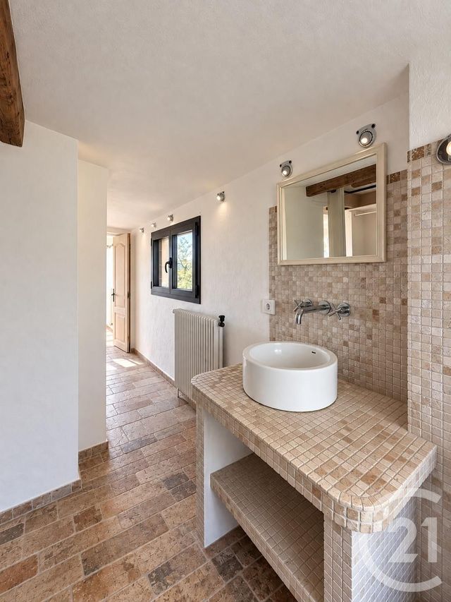 Appartement à vendre - 2 pièces - 88.15 m2 - VENCE - 06 - PROVENCE-ALPES-COTE-D-AZUR - Century 21 Mas D'Azur