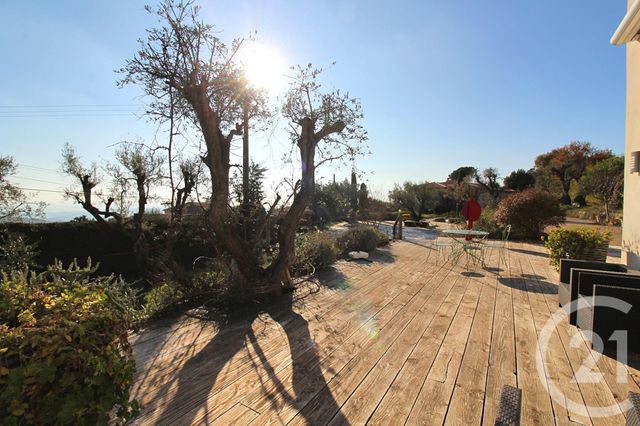 Afficher la photo en grand maison à vendre - 8 pièces - 400.0 m2 - TOURRETTES SUR LOUP - 06 - PROVENCE-ALPES-COTE-D-AZUR - Century 21 Mas D'Azur
